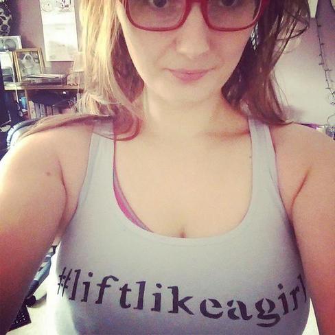 #liftlikeagirl slogan t-shirt tee shirt
